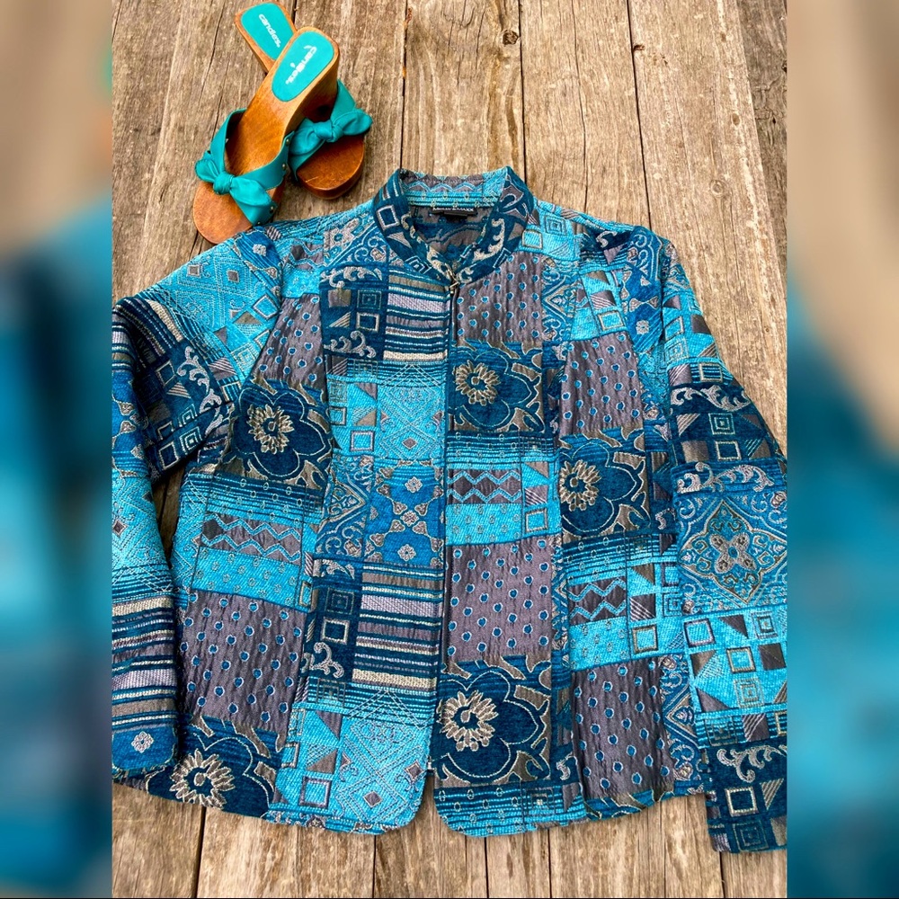 Vintage Shades of Blue Zipper Jacket | Molly & Maxx | Size M